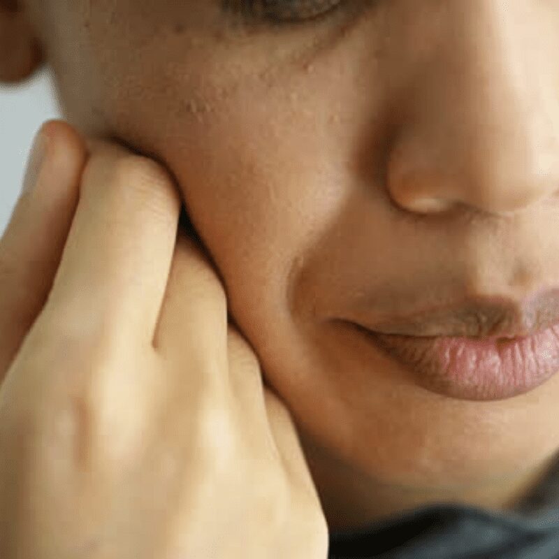 Unhealthy lifestyle Teen’s Teeth Hurting
