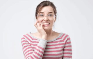 femail nailbiting, Habit That Ruin Your Teeth